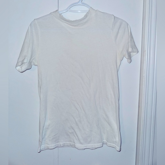 Michelle Tops - Classic White T-Shirt